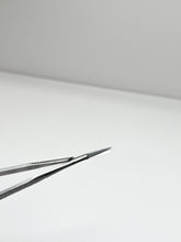 Load image into Gallery viewer, Brow Hype Precision Brow Scissors
